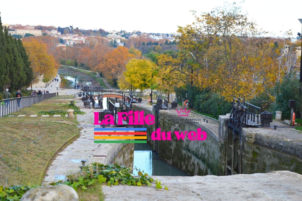 2 Divi Flower Decoration